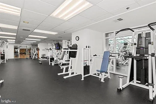 23 Pierside Dr #T14 — Photo 11