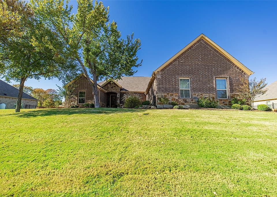 1st image of 3517 Lakeway Dr