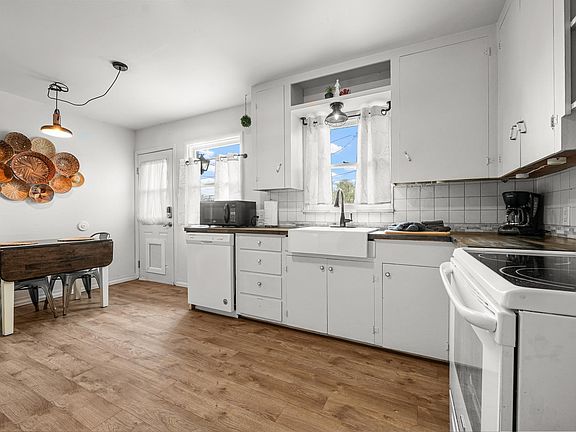 5th image of 181 1/2 Edlun Rd