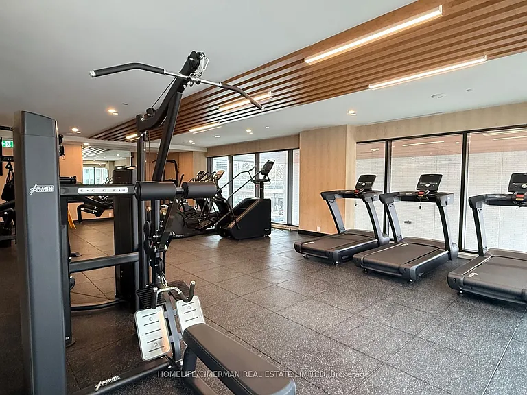 1660 Bloor St W #810 — Photo 23