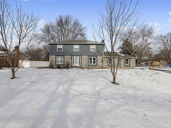 3rd image of 4880 Johnanne Dr