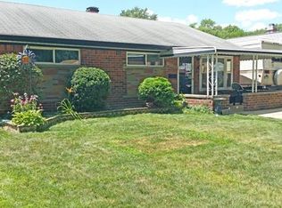 27755 Alger Blvd, Madison Heights, MI