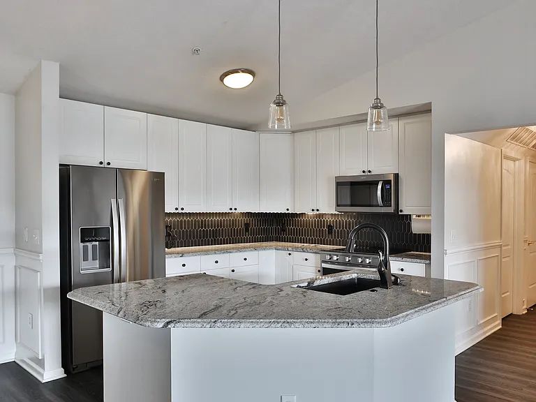 763 Hidden Springs Dr — Photo 15