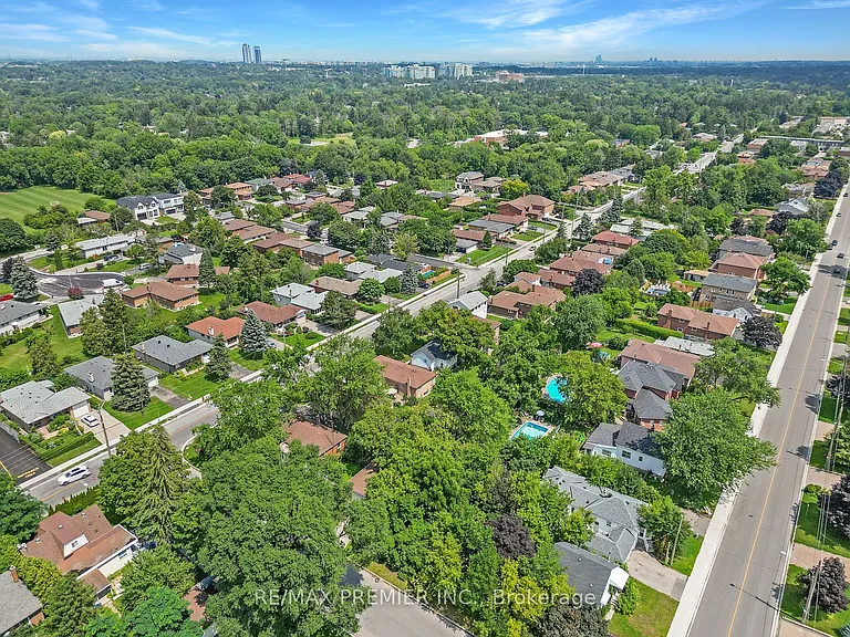 71 Clark Ave — Photo 22