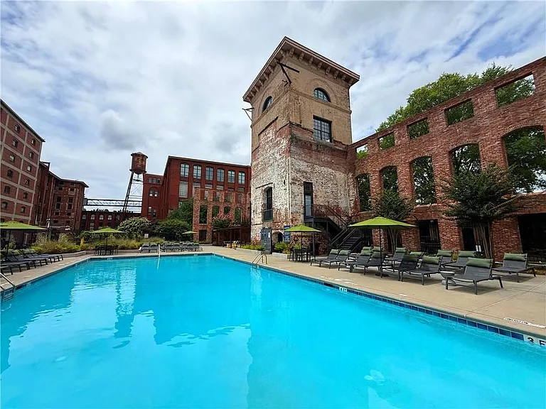 170 Boulevard 208 #E — Photo 18