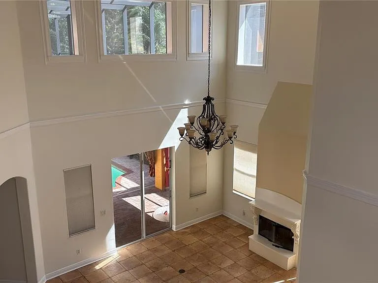 10547 Martinique Isle Dr — Photo 5