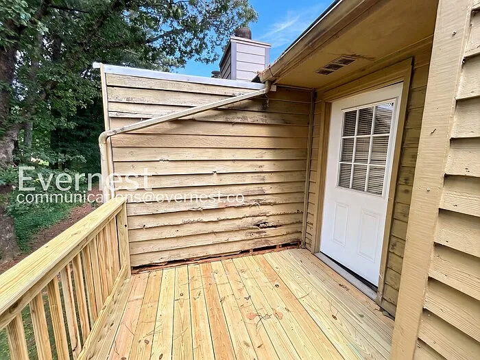 1678 Wynndowne Trl SE — Photo 17