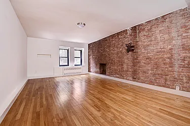 Rented by Urbane Brokerage