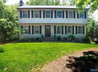 557 Westwood Ave, River Vale, NJ 07675