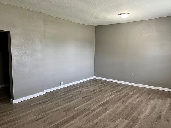 2nd image of 3602 Baldwin Blvd