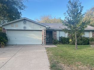 2605 Willow Bnd, Bedford, TX 76021