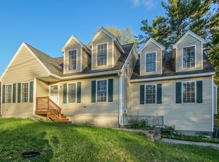 8 Town Farm Rd, Salem, NH 03079