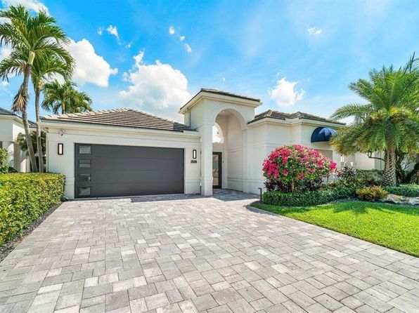 3506 NW Clubside Cir