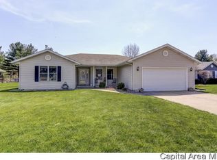 1112 Harmony Ct, Springfield, IL 62703