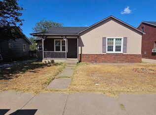 913 S Avenue A, Portales, NM 88130