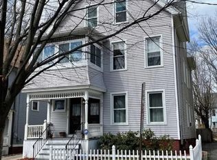 25 Woodland St #3, New Haven, CT 06511