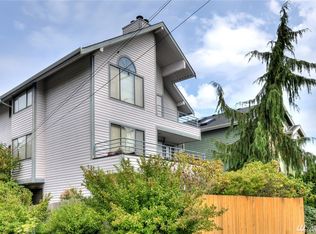 3049 60th Ave SW APT 2, Seattle, WA 98116