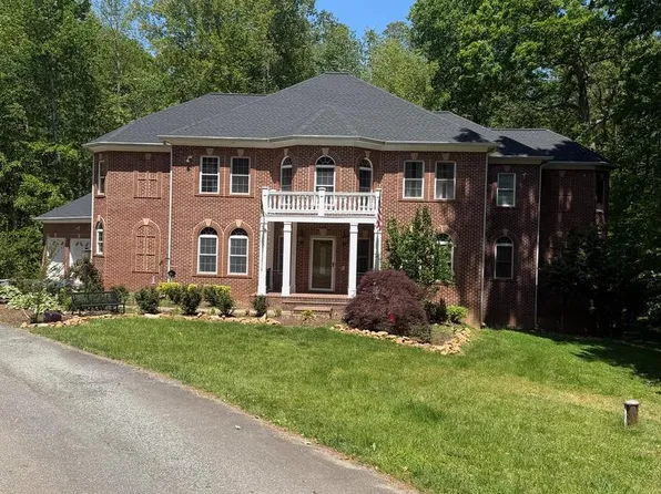 14431 Aden Rd, Nokesville, VA 20181