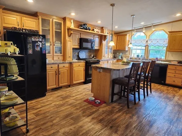 5 Jason Way, West Bridgewater, MA 02379