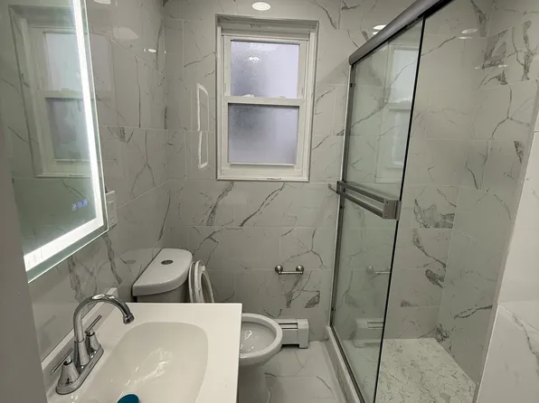 82 West 42nd Street image 11 of 23