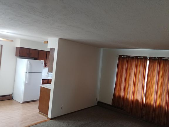 3rd image of 125 S Church Ave APT 4