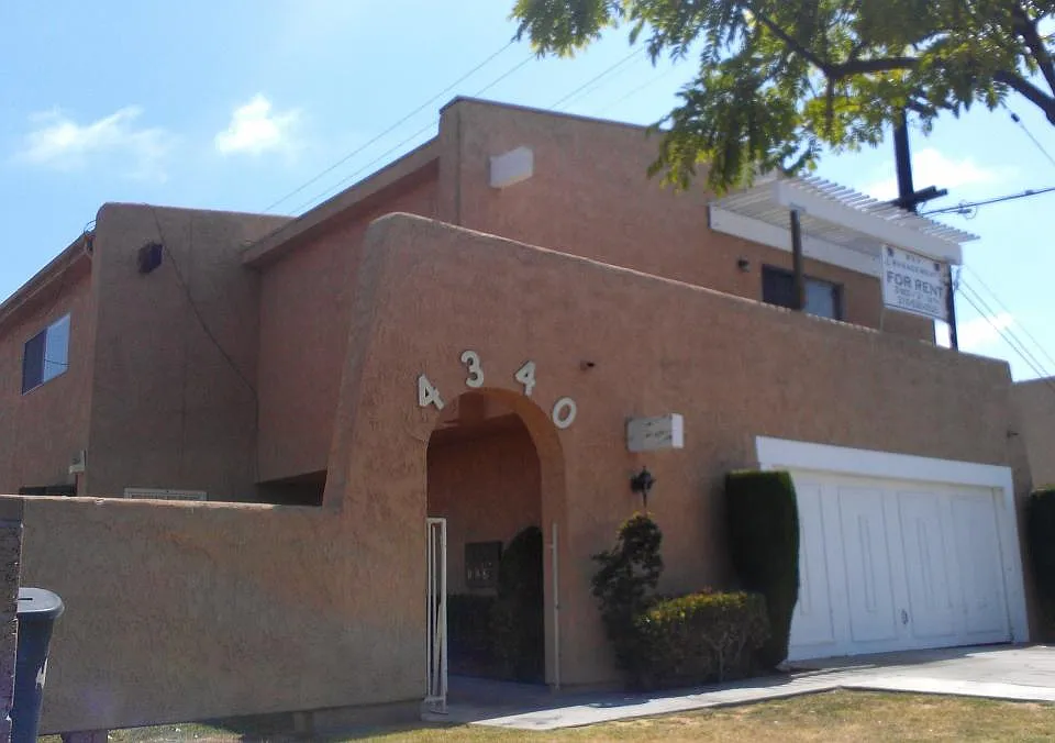 4340 Manhattan Beach Blvd #4