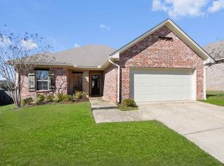 111 Silver Ridge Ln, Pearl, MS 39208
