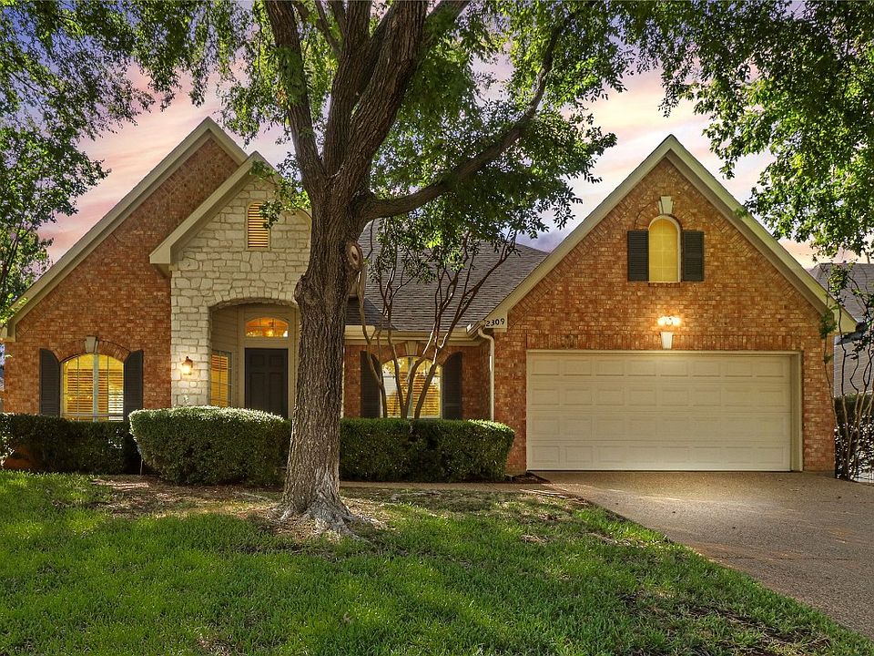 1st image of 2309 Hickory Leaf Ln