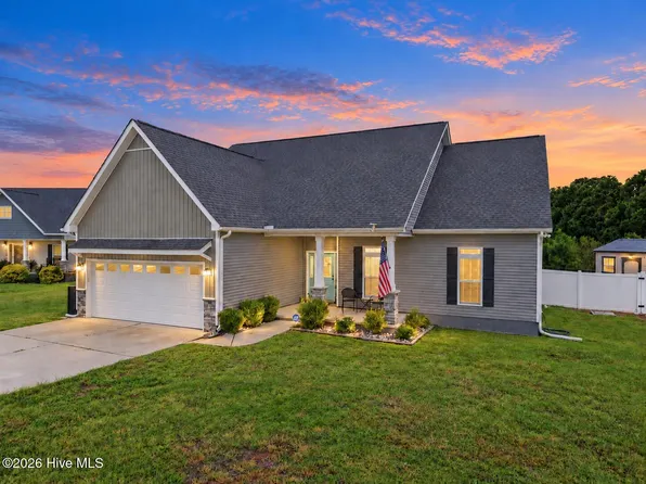 2212 Marinwood Court, Greenville, NC 27834
