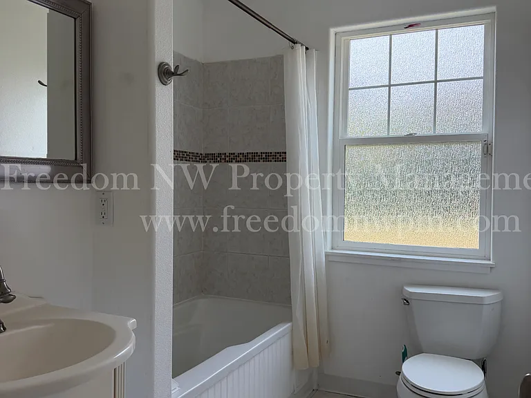 998 Burnt Ridge Rd — Photo 19