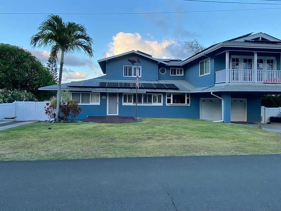 Exterior, desirable street, neighbors, schools