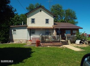 15564 W Fisher Rd, Lena, IL 61048