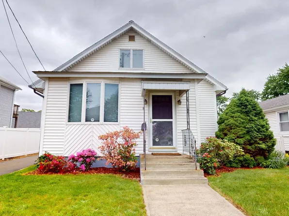 8 Kent Street, Plainville, CT 06062