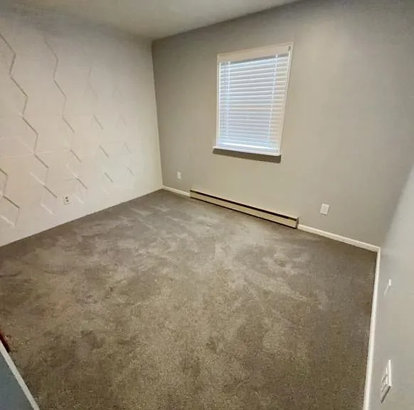 156 Ohio Ave #15 — Photo 10