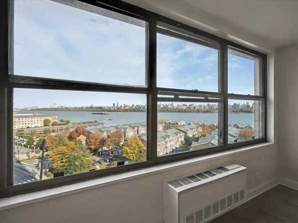 7002 Blvd East image 2 of 29