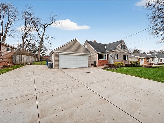 2nd image of 6716 Charles Rd