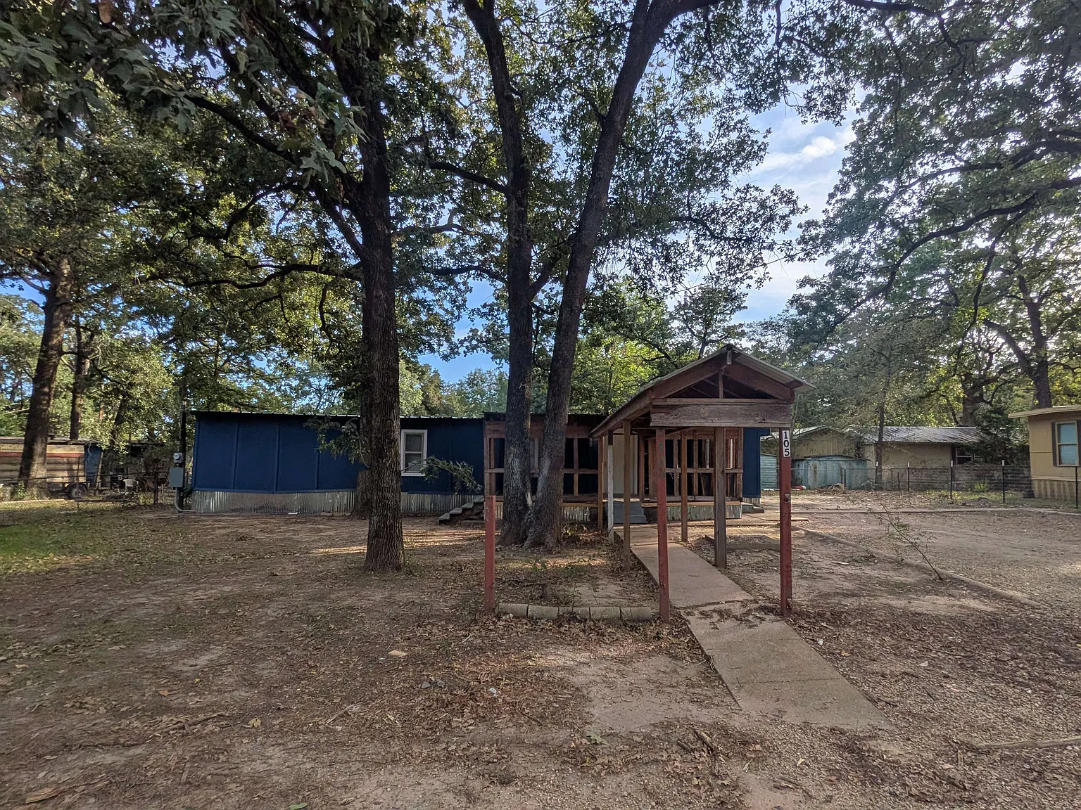 3 bed, 1200 sqft, $995 — Photo 3