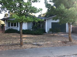 1521 Fig Ln, Corning, CA 96021