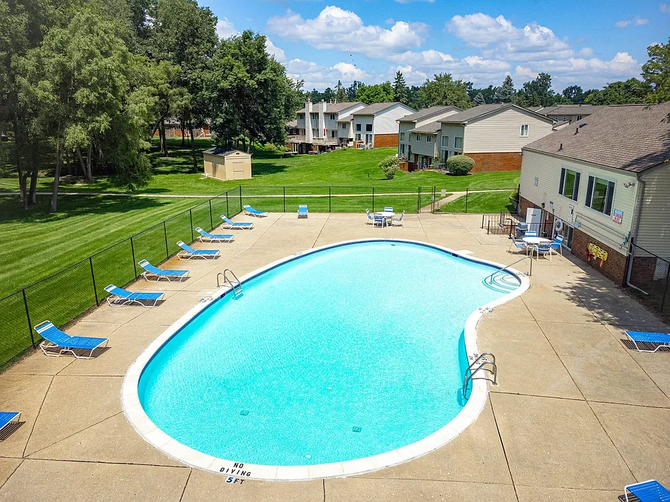 Briarwood Apartments