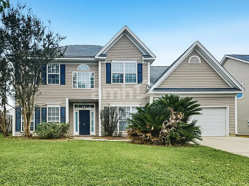 202 Curico Ln