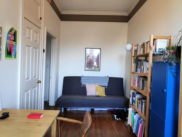 209 W Madison St #4 — Photo 15