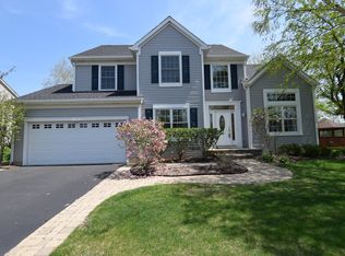 1801 Louisville Ln, Crystal Lake, IL 60014