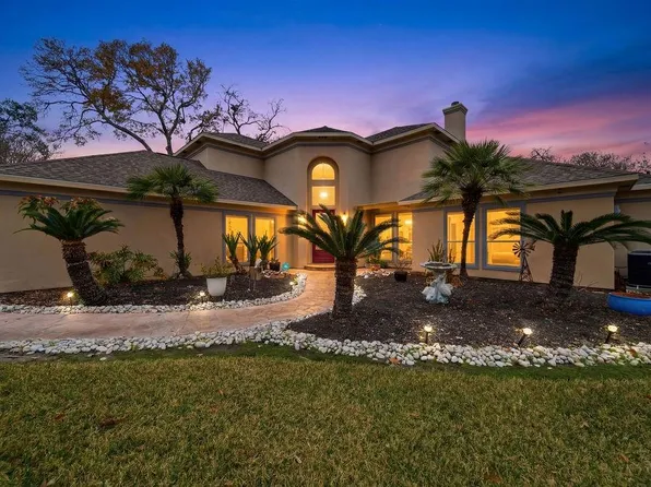 527 S Ohio St, La Porte, TX 77571