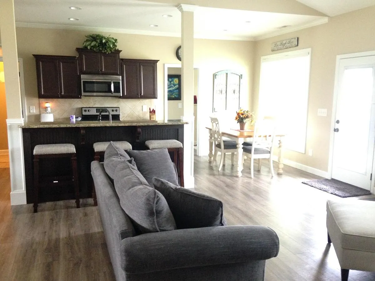 1512 Dollard Town Road — Photo 3