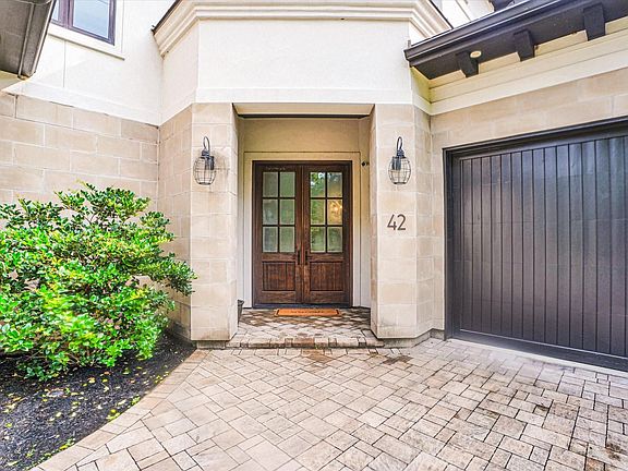 3rd image of 42 Pronghorn Pl