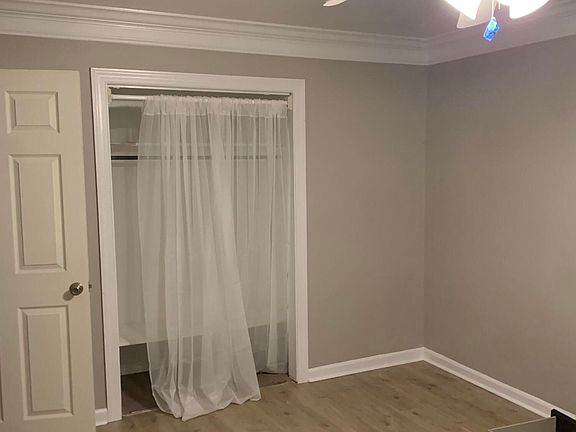 5th image of 4714 Metro Park Ln