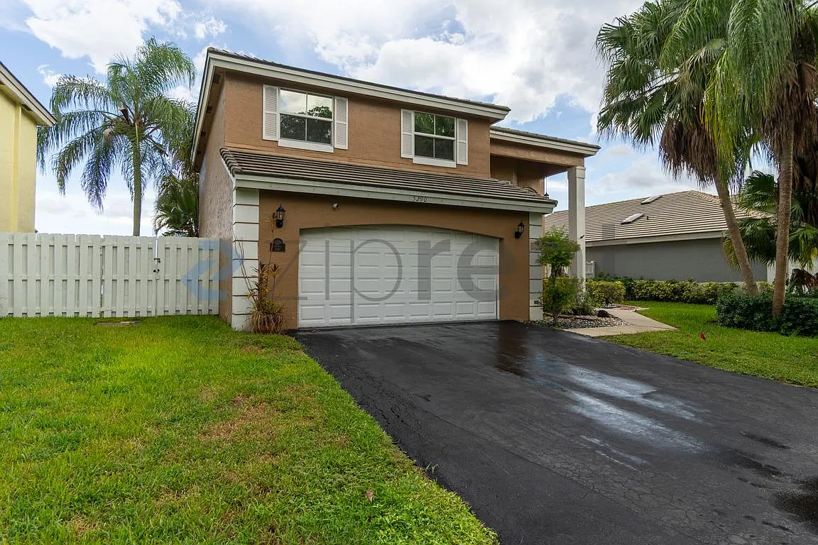3 bed, 2.5 bath, 5192 sqft, $4,500 — Photo 3