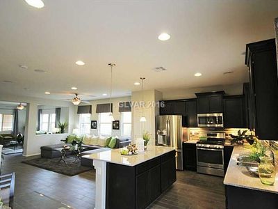 8352 Aruba Blue Creek Ct #48, Las Vegas, NV, 89113
