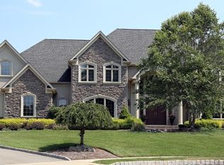 15 Adams Way, Towaco, NJ 07082