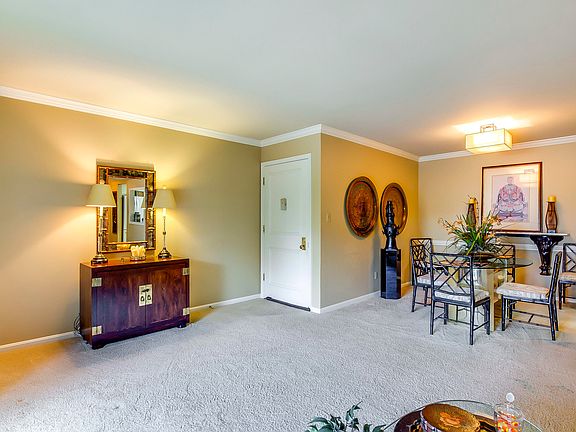 2nd image of 701 Highwood Dr